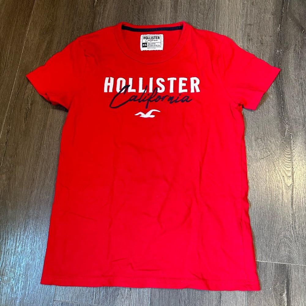 Hollister T-Shirt Red